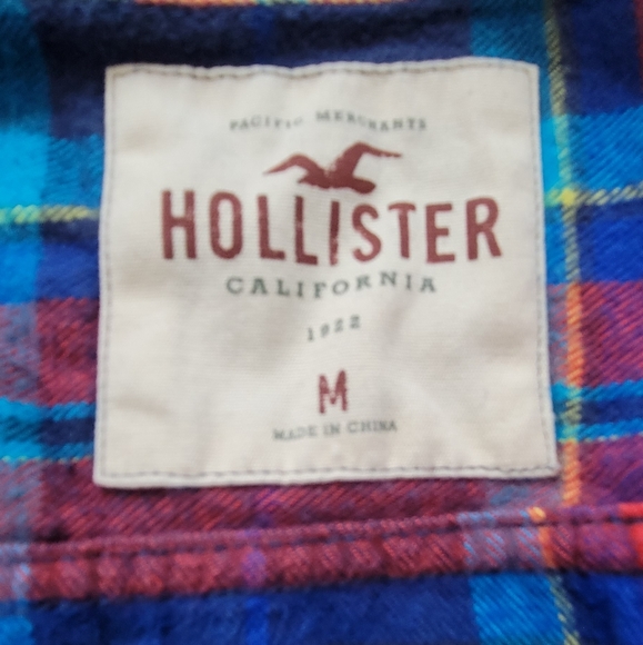 Hollister Men's Plaid Flannel - Picture 3 of 3